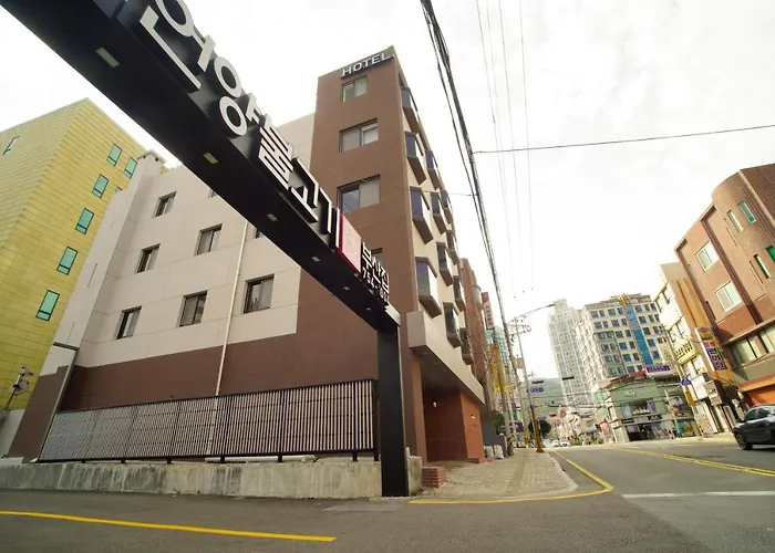 Mare 2* Busan